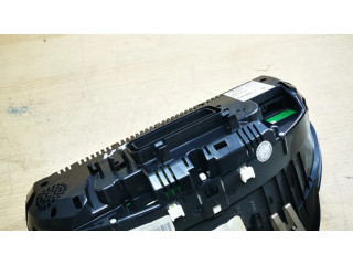 Přístrojová deska BMW 7 F01 F02 F03 F04 2009 9220799