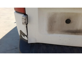 Задняя дверь