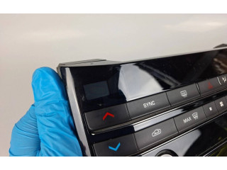 Блок управления климат-контролем GX7318C858RF Jaguar XE