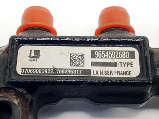 Топливная рампа 9654592680 Citroen Xsara Picasso 1.6 для двигателя 9HX
