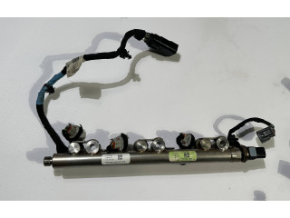 Топливная рампа FT4E-9F797-BE   Lincoln Continental  