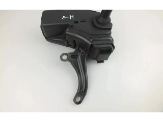 Блок предохранителей  9128576   Volvo S70  V70  V70 XC    