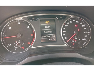 Панель приборов Audi A1