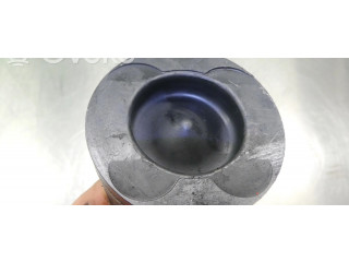 Píst 642 Mercedes-Benz C AMG W204 3.0