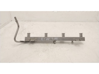 Топливная рампа 7530420, 7526892   BMW 3 E90 E91   для двигателя N46B20BY