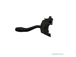 Ручка стеклоочистителей    Ford Explorer