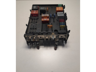   Pojistková skříňka 1K0937800E, 1K0937805   Volkswagen Touran  2004