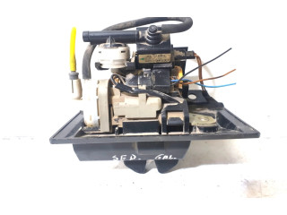 Zámek zadních dveří A2038000375 Mercedes-Benz E W210 1998