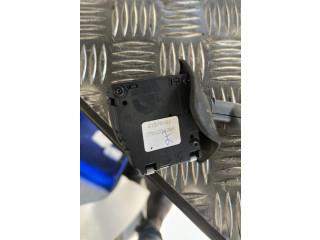 Ручка стеклоочистителей 7701054306 Renault Twingo I