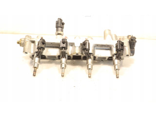 Топливная рампа 03C907386C Skoda Octavia Mk2 (1Z)