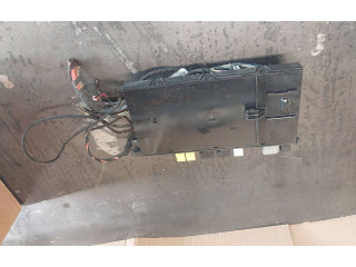 Pojistková skříňka 2095451601 Mercedes-Benz C W203 2006