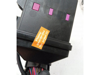 Блок предохранителей 3D2937495 Volkswagen Phaeton