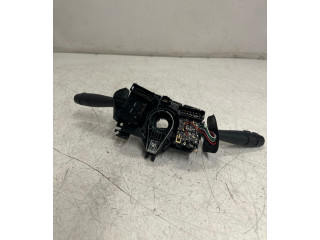 Ручка стеклоочистителей 8200792587   Dacia Duster