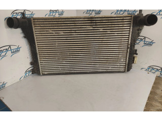 Интеркулер  96568, 572159   Volkswagen Caddy 