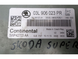 Блок управления двигателя 03L906023PR Skoda Octavia Mk2 (1Z)