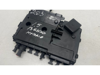 Узел подключения плюсовых проводов