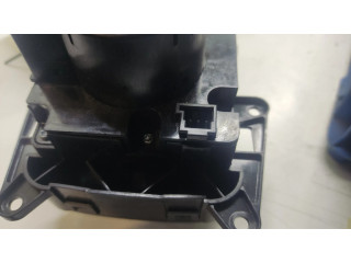 Включатель регулировки высоты / жесткости ходовой части