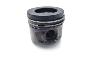 Поршень K9K636 K9K636 Nissan Juke I F15