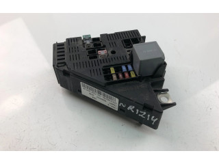 Блок предохранителей  31453780   Volvo V70    