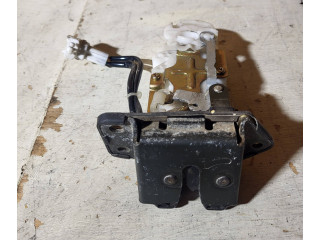 Zámek zadních dveří 6U673   Suzuki Liana 2002