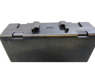 Блок управления 8638A033, W001T79474 Mitsubishi Pajero