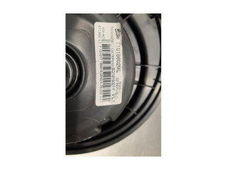 Вентилятор печки 5Q1819021F Audi Q2 -