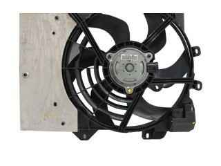 Вентилятор радиатора 9682895680 Peugeot 2008 I