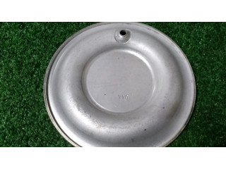 Заводская крышка (крышки) от центрального отверстия колеса