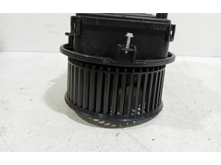 Вентилятор печки C24245109 Audi Q5 SQ5