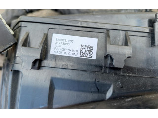 Блок предохранителей Volvo XC40