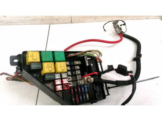 Блок предохранителей  203343021700, 103111   Rover 75    