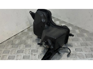 Расширительный бачок охлаждающей жидкости    