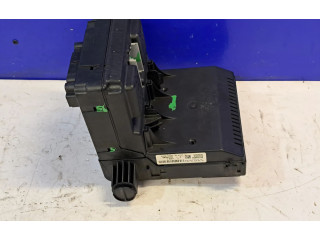 Блок предохранителей 30728356   Volvo S80