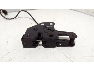 Замок капота двигателя