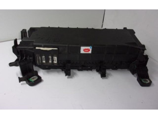 Pojistková skříňka A2465400340 Mercedes-Benz GLA W156 2016