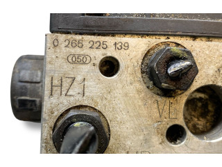 Блок АБС 0265225139, 3U0614517D Skoda Superb B5 (3U) 2001 - 2008 года