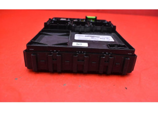 Блок предохранителей HU5T-15604-ECS, HU5T-15604-ECS Ford Ecosport