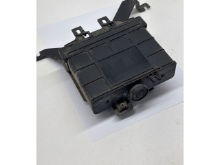 Блок управления коробкой передач 01M927733HN   Audi A3 S3 8L