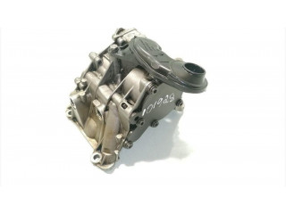 Масляный насос 8513756, 8513665 BMW X1 F48 F49 2.0