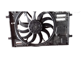 Электрический вентилятор радиаторов       Volkswagen Golf VIII  2019 -  года   