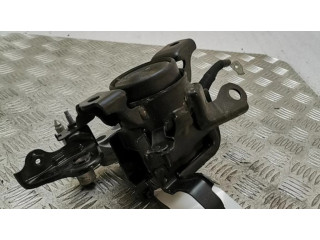 Подушка двигателя