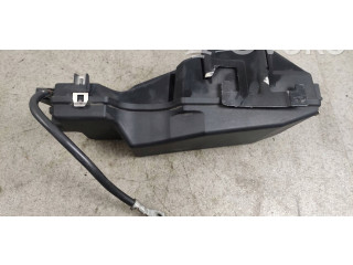 Блок предохранителей Volvo S80