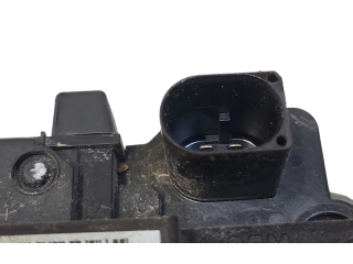 Генератор 06F903023F, 0124525091 Volkswagen Caddy