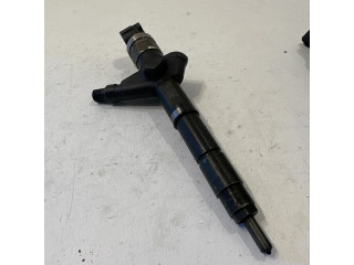 Vstřikovač AW402AW4, 03F24018 Nissan X-Trail T30 pro naftový motor 2.2