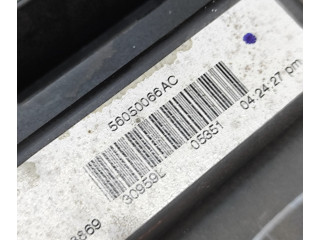 Блок предохранителей 56050066AC Jeep Grand Cherokee (WK)