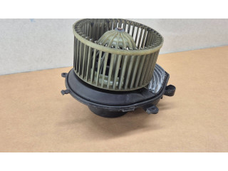 Вентилятор печки 740221233F, 8D1820021 Skoda Superb B5 (3U)