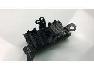 Блок управления 8954053340   Lexus IS III XE30