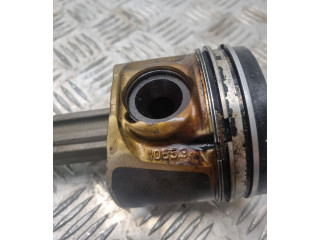 Píst 10653 Opel Vivaro