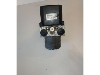 Блок АБС 445400F010   Toyota  Corolla Verso E121  2004-2007 года