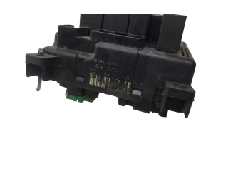 Блок предохранителей 518787205   Volvo S70  V70  V70 XC    